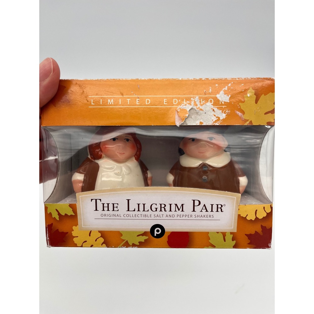 Publix The Lilgrim Pair Ceramic Salt and Pepper Shakers Limited Edition Holiday